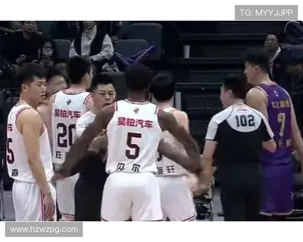 一方与新疆激战正酣比分胶着引发球迷热议